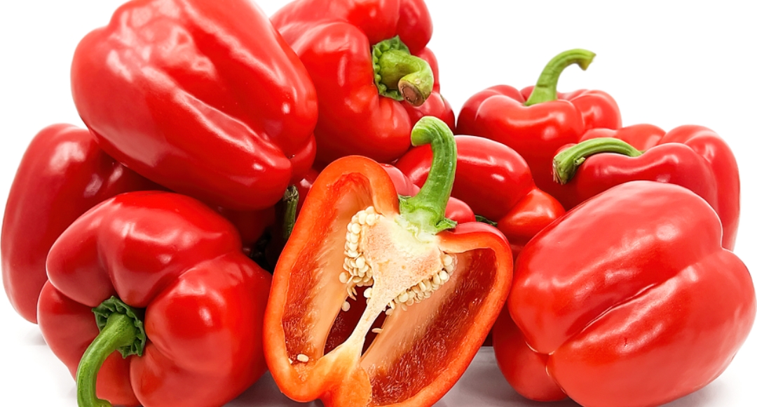 15 Mistakes To Avoid When Cooking Red Bell Peppers